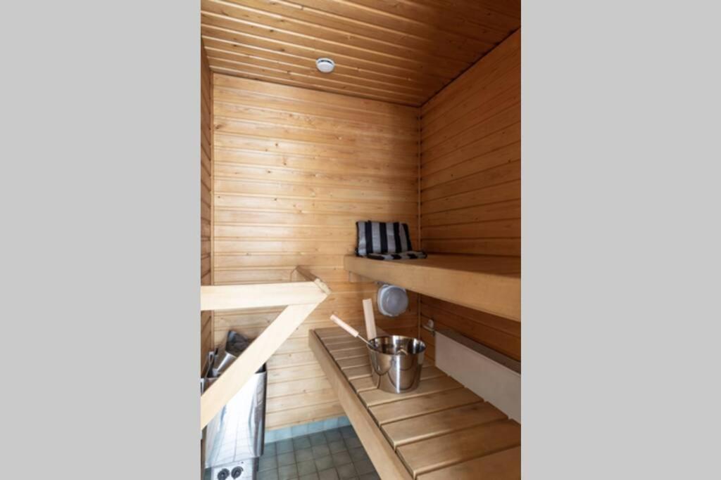 Sleepwell Apartments Allinkatu With Private Sauna And Parking Turku Exterior foto